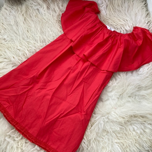 NICHOLAS Dresses & Skirts - N / NICHOLAS Off-The-Shoulder Mini Dress